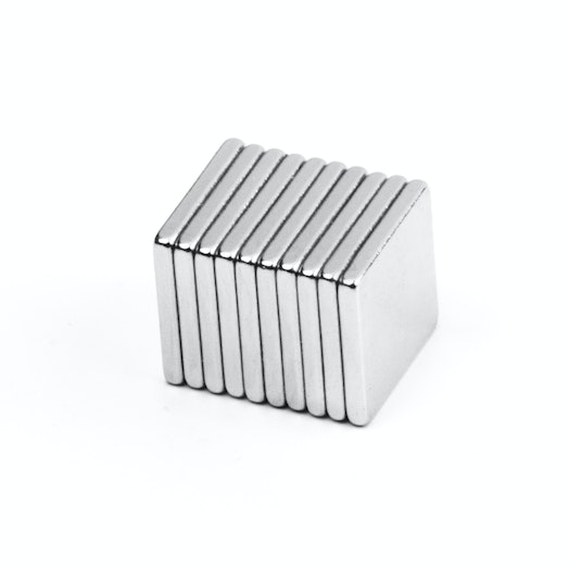 Íman em Bloco 10 x 10 x 1,2 mm